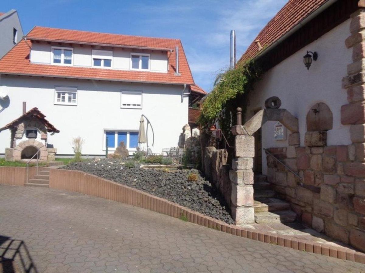 Ferienhaus Zur Kleinen Kneipe 弗拉敦根 外观 照片